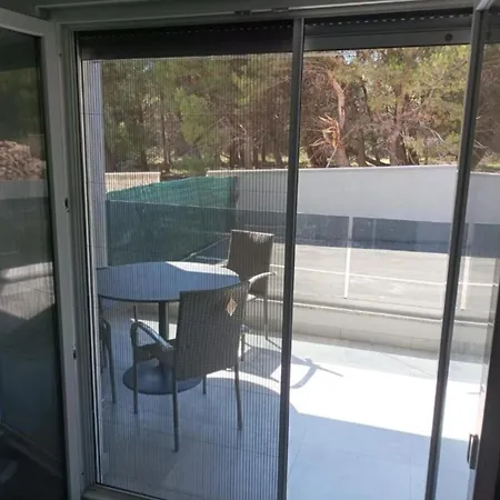 Classic One Bedroom With Terrace